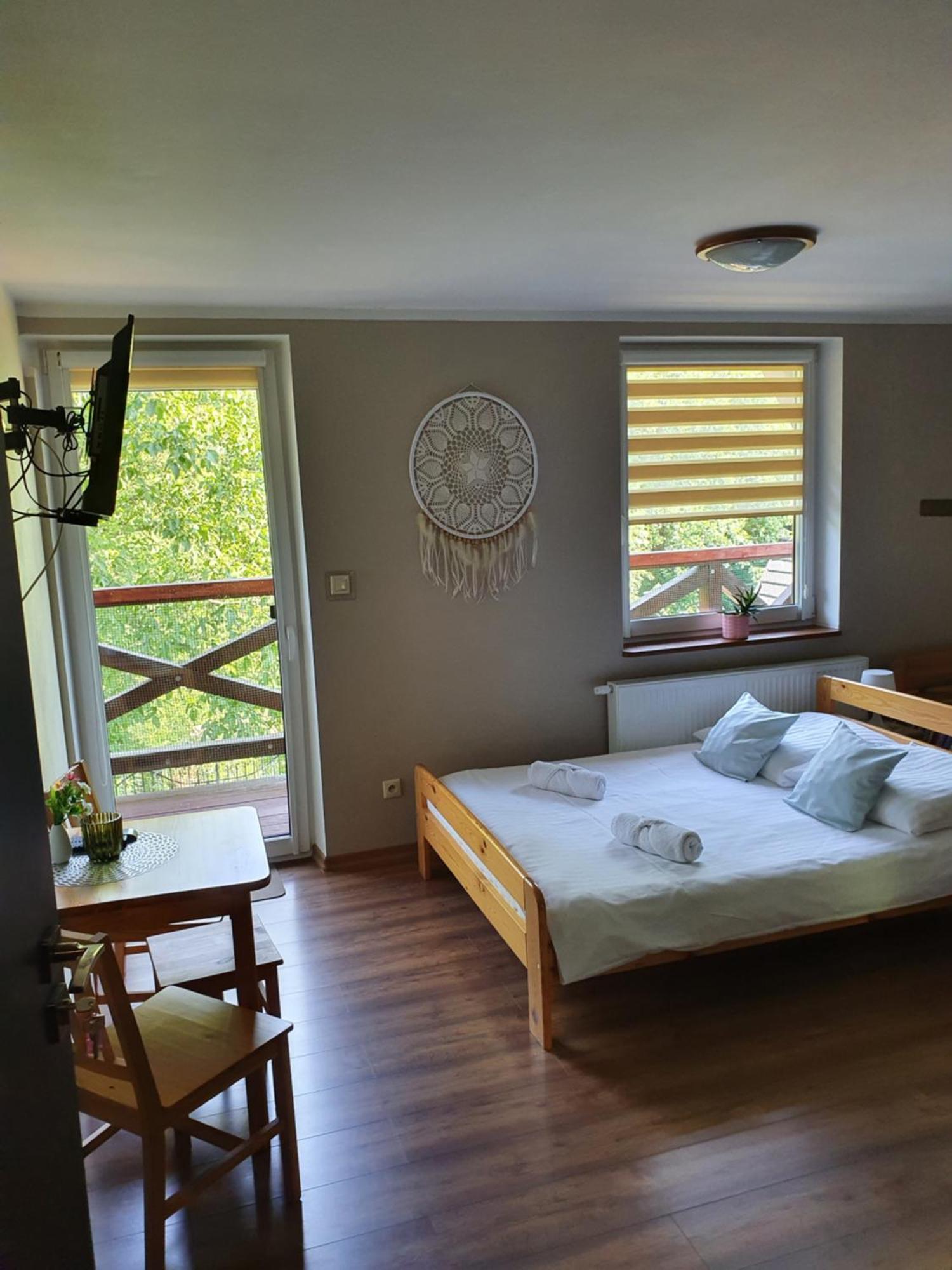 Sieraton Pokoje I Apartament Stronie Śląskie Kültér fotó